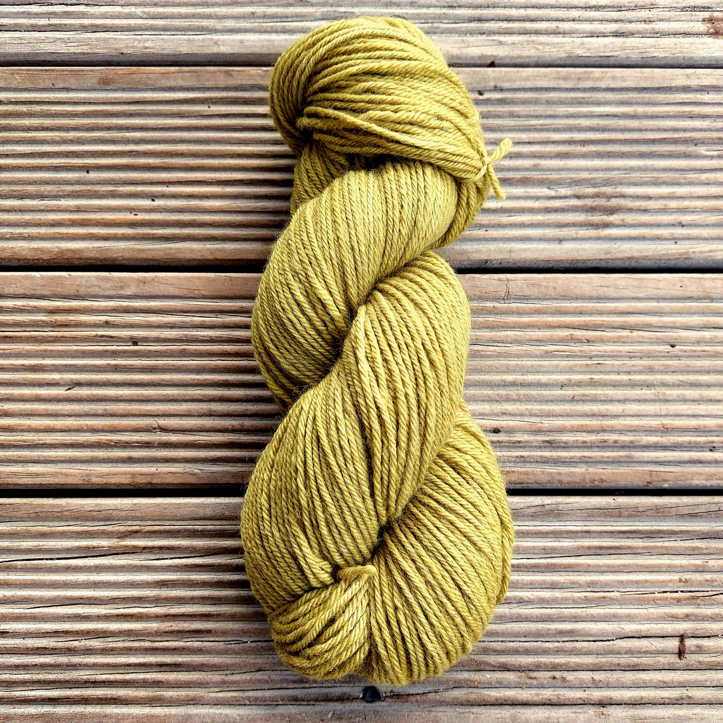 Chartreuse       Luxury Corriedale 8ply